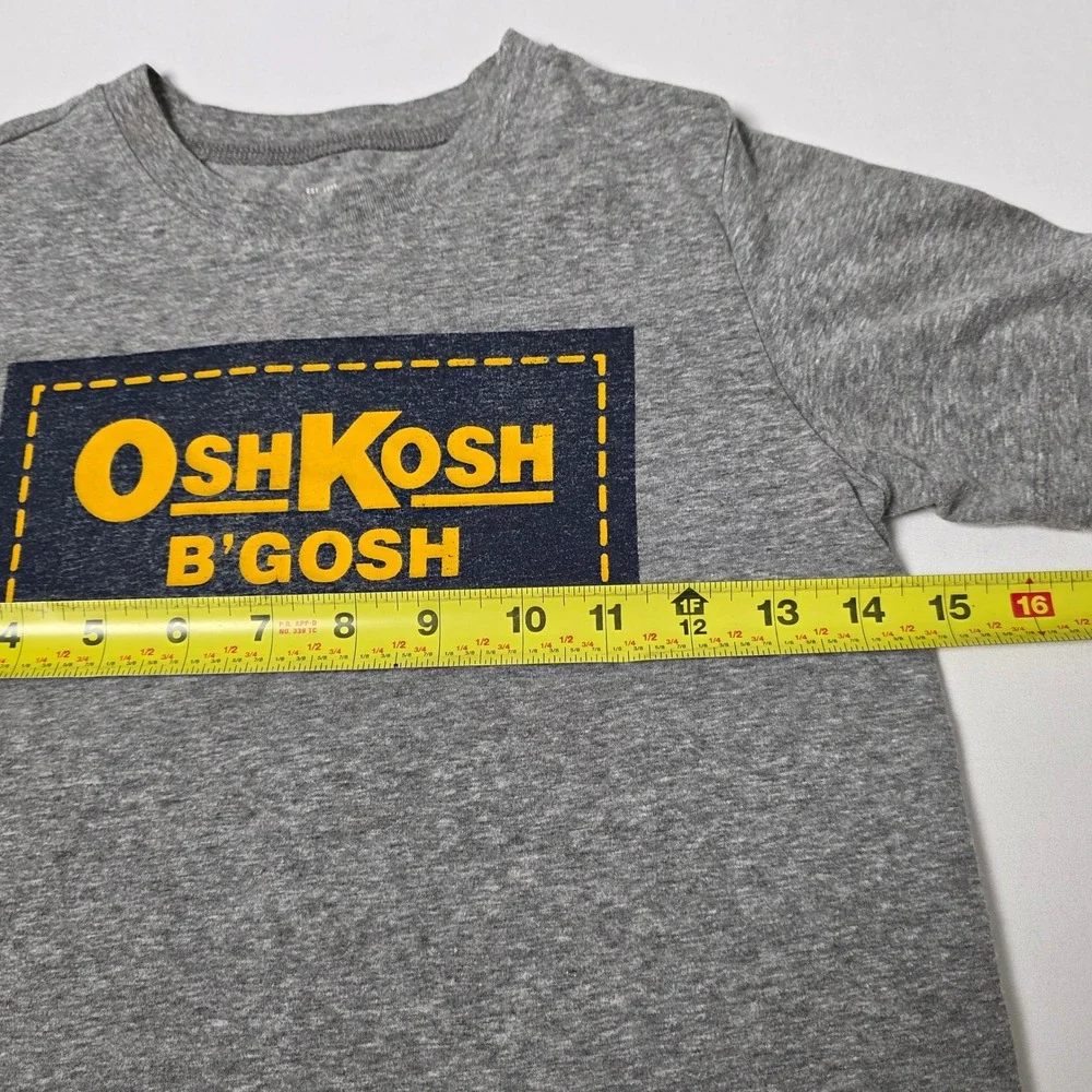 OshKosh B'gosh Graphic T-Shirt Boys Size 8 Gray Short Sleeve Logo Tee